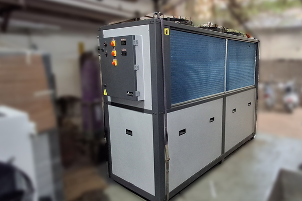 Manufacturer and supplier of 25 tr water chiller, 25 tr chiller system