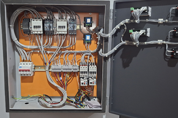 Manufacturer and supplier of 25 tr water chiller, 25 tr chiller system